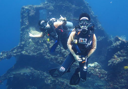 Discover wrecks with the PADI Wreck Diver Course in Bali